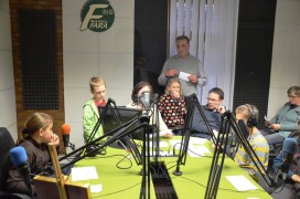 Radio FARA