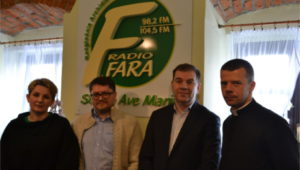 Radio FARA