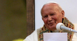 „Okna, buty i kremówki” Radio FARA