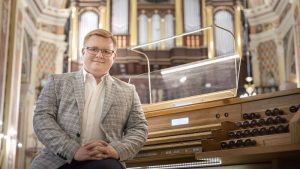 „Tam gdzie mieszka historia” – Historia w muzyce zapisana Radio FARA